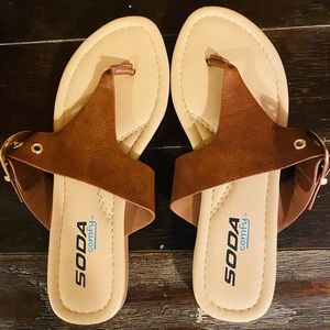 Sandals size 6 1/2